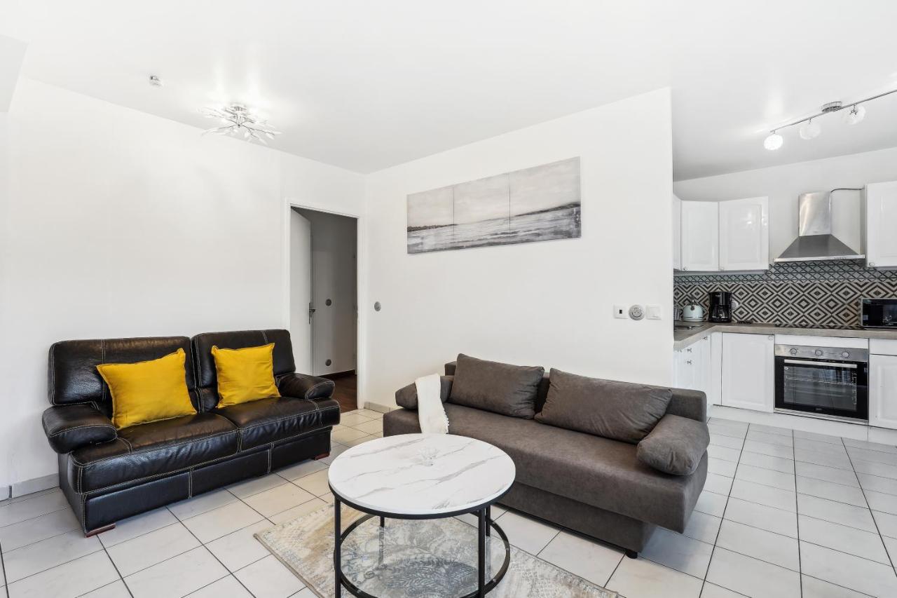 Apart-Chic-Les-Ulis With Balcon, Terrasse And Parking ليه أوليز المظهر الخارجي الصورة